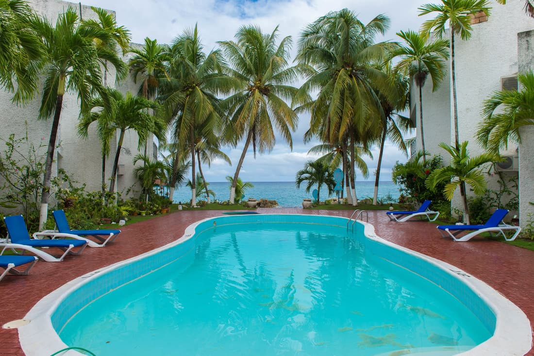 Tropical Beach Suite