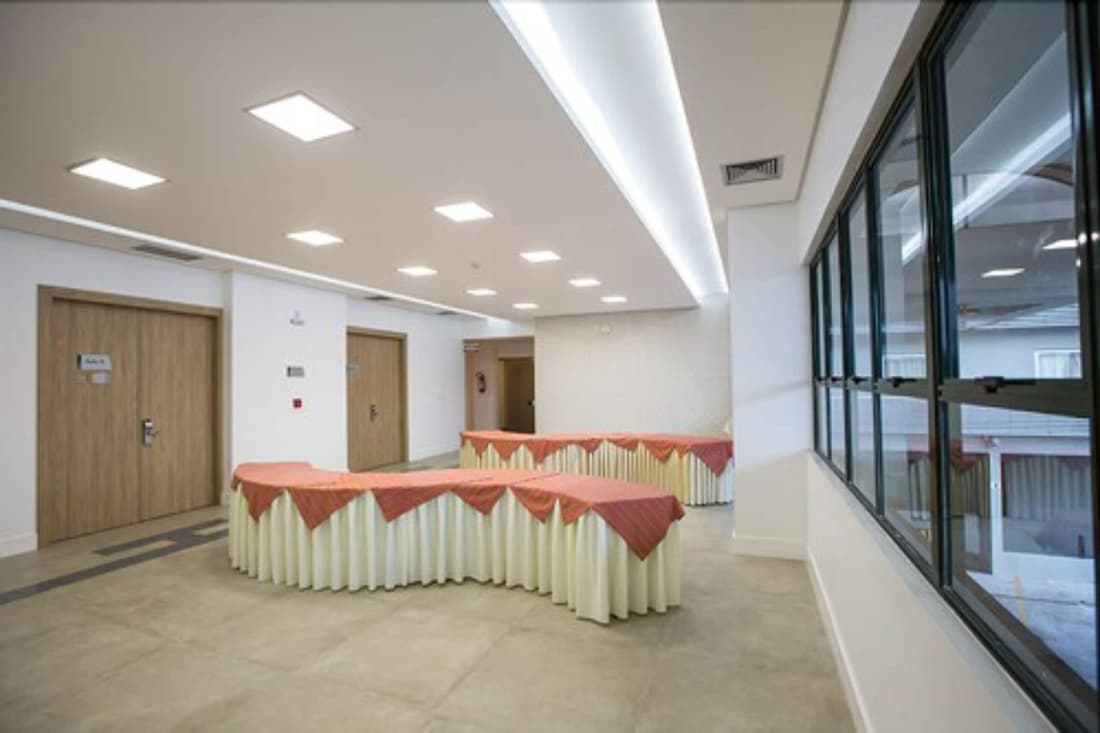 Mogano Business Hotel