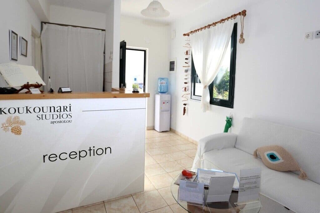 Koukounari Rooms