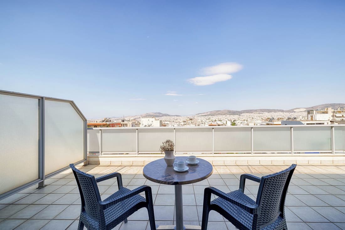 Xenophon Hotel