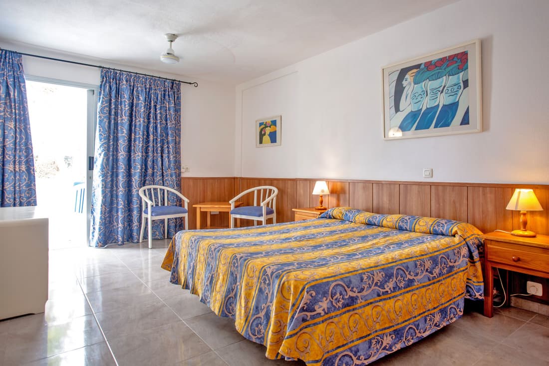Apartamentos Puerto Colon Club