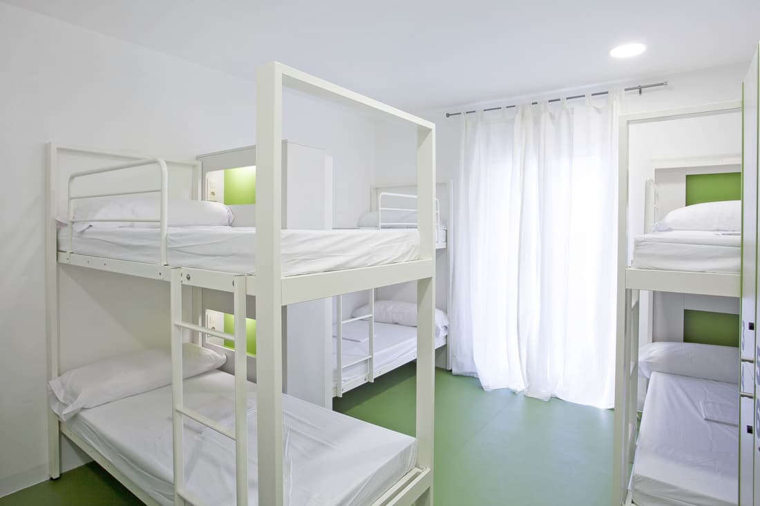 Sant Jordi Hostels Gracia