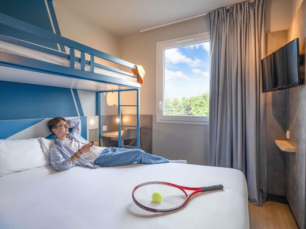ibis budget Orly Chevilly Tram 7