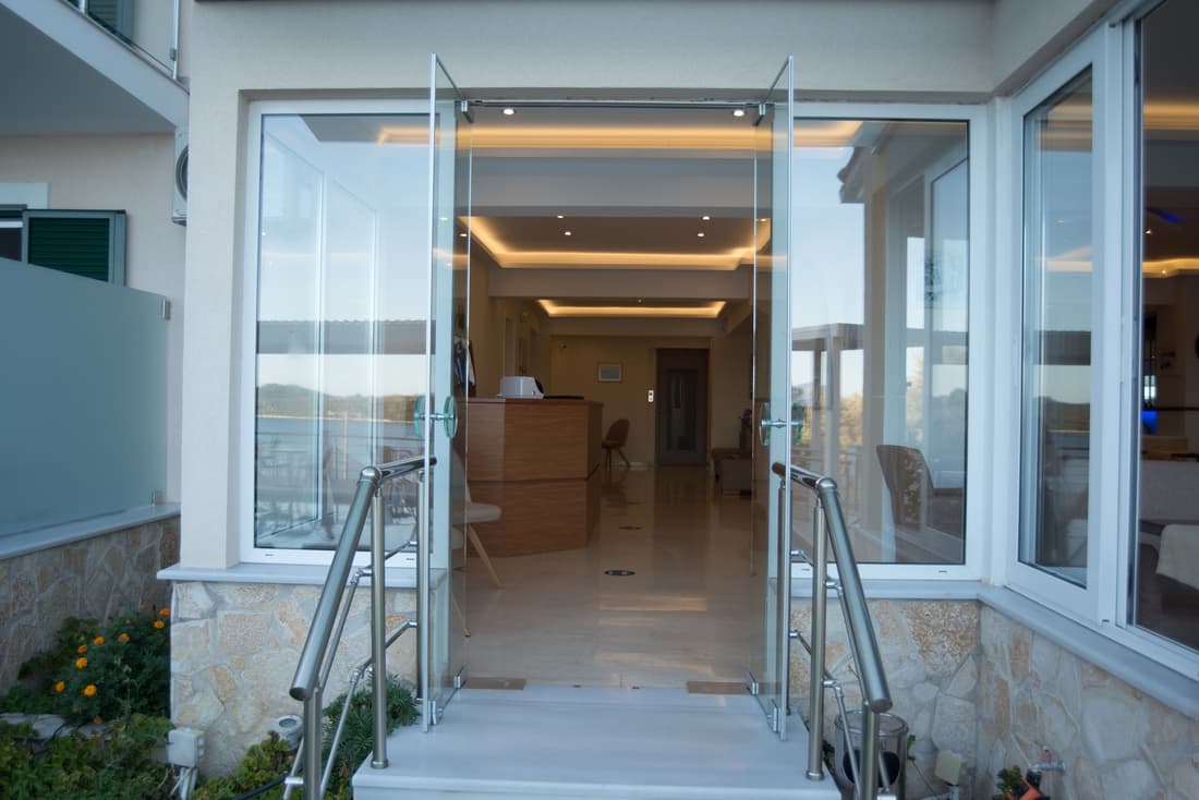 Oasis Hotel