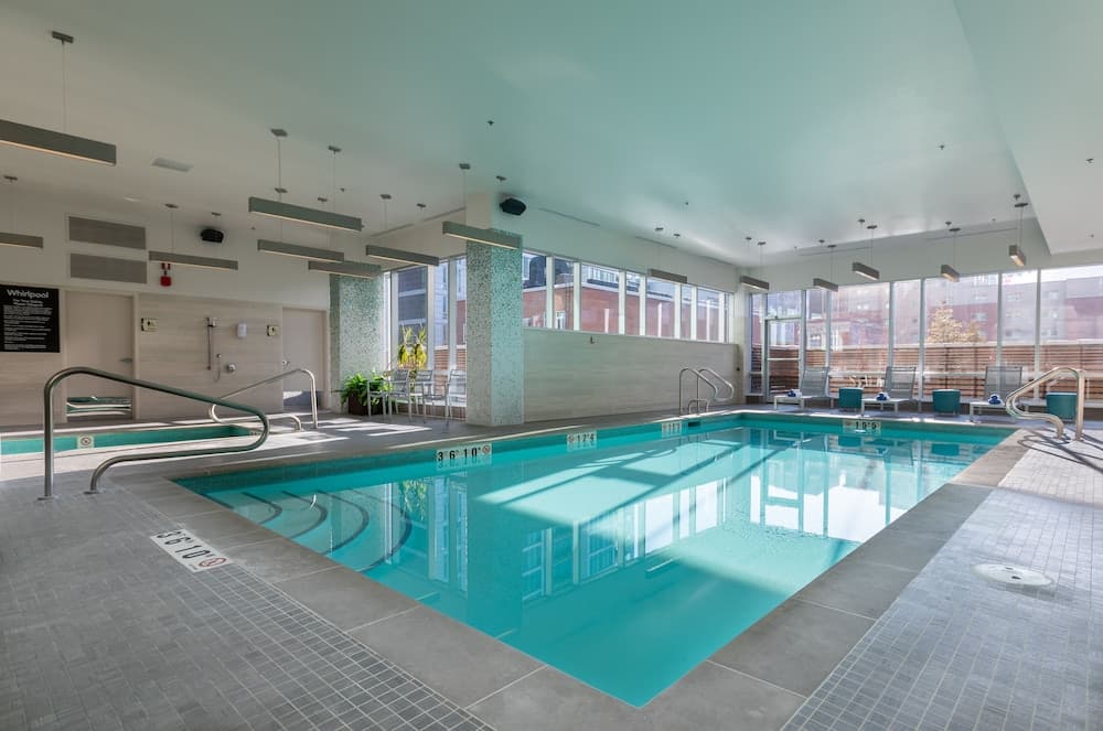Homewood Suites by Hilton Calgary Downtown