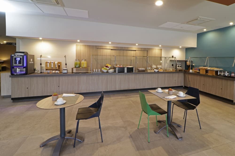 City Express Plus by Marriott Monterrey Galerias