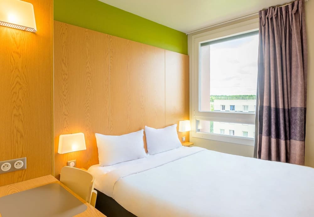 B&B HOTEL Marne-la-Vallée Torcy Gare 3 étoiles