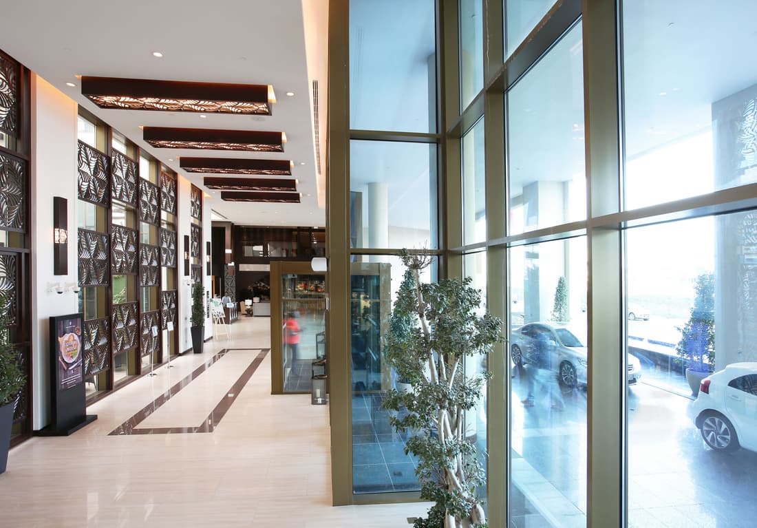 Metropolitan Hotel Dubai