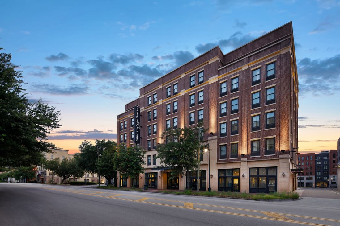 Fairfield Inn & Suites Savannah Downtown/Historic District