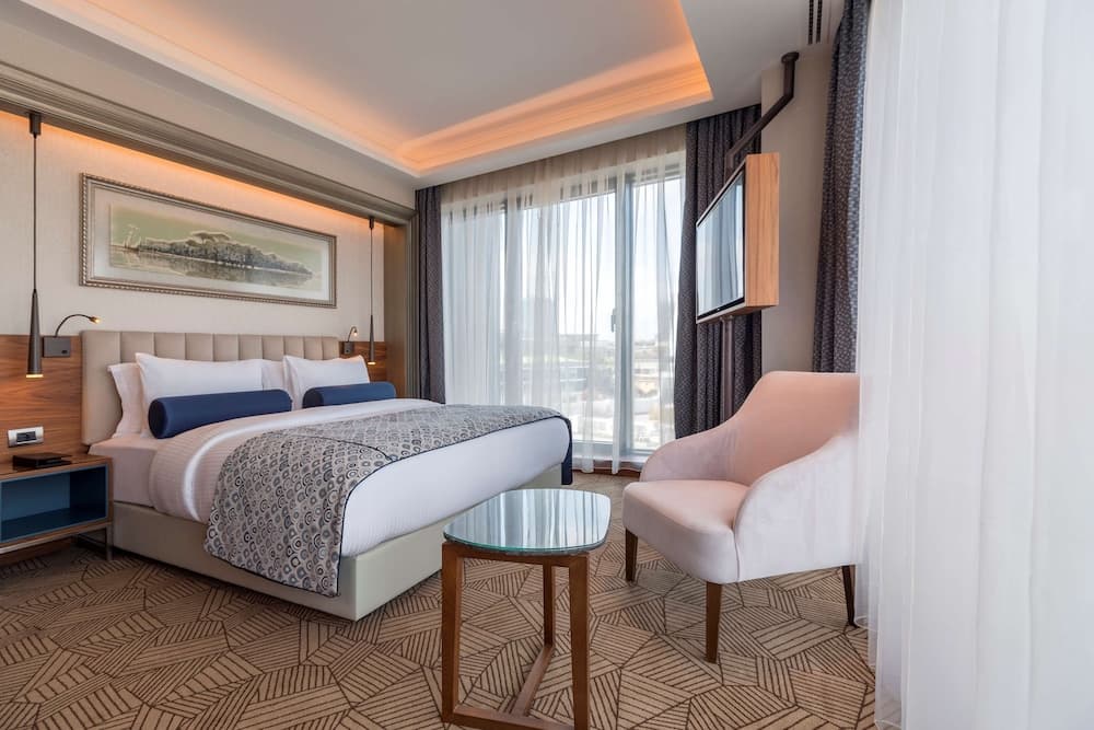 Golden Tulip Istanbul Bayrampasa