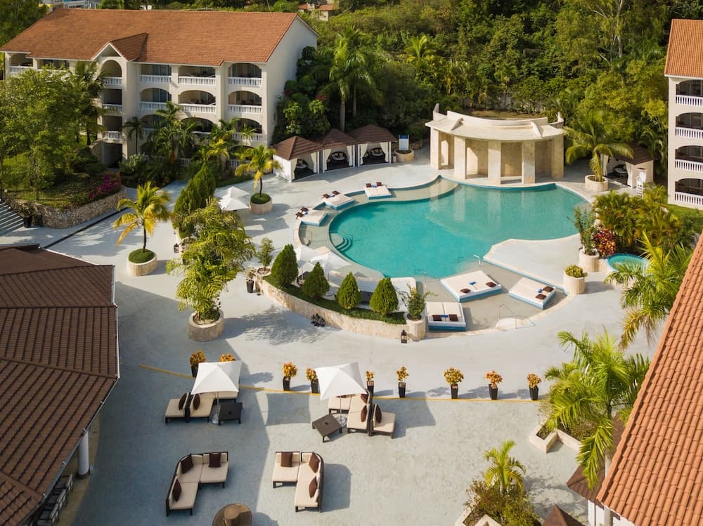 Presidential Suites by Lifestyle - All Inclusive
