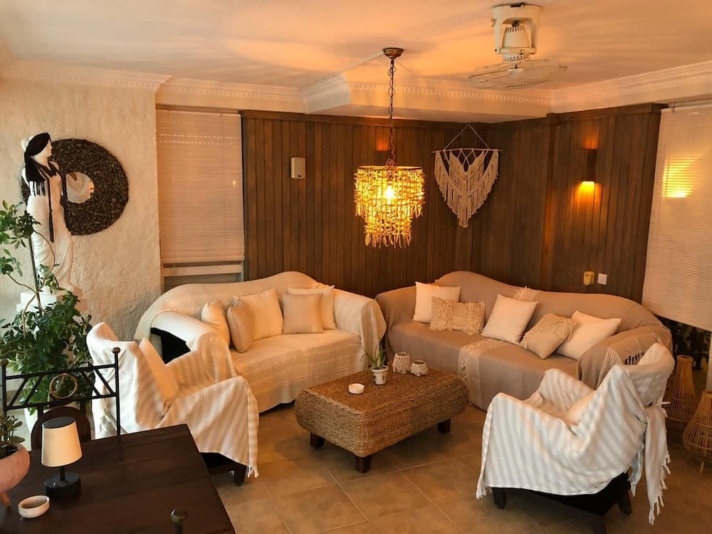 Conny's Boutique Hotel - Adults Only