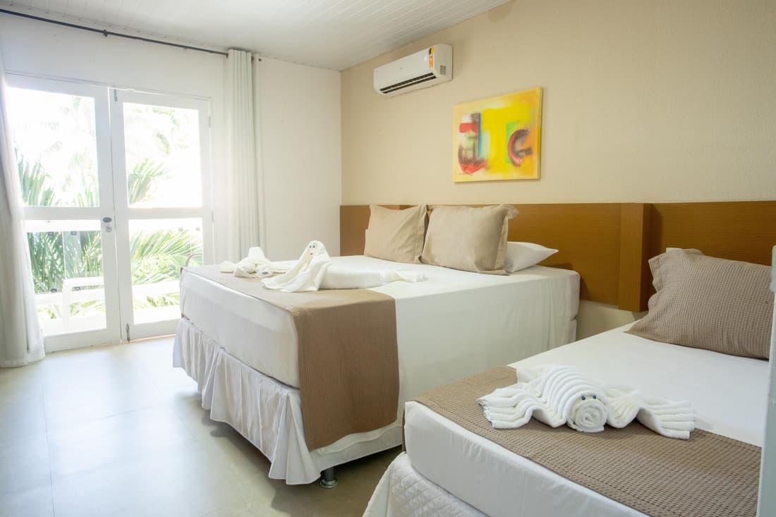 Crôa Mares Hotel