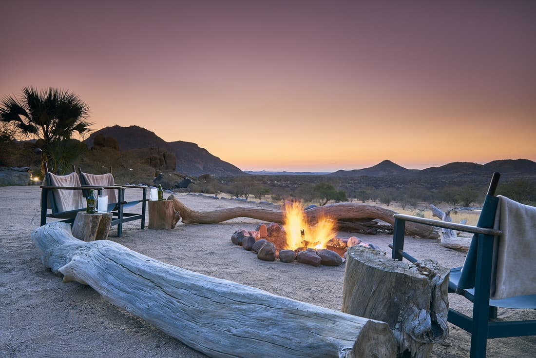 Ai Aiba - The Rockpainting Lodge