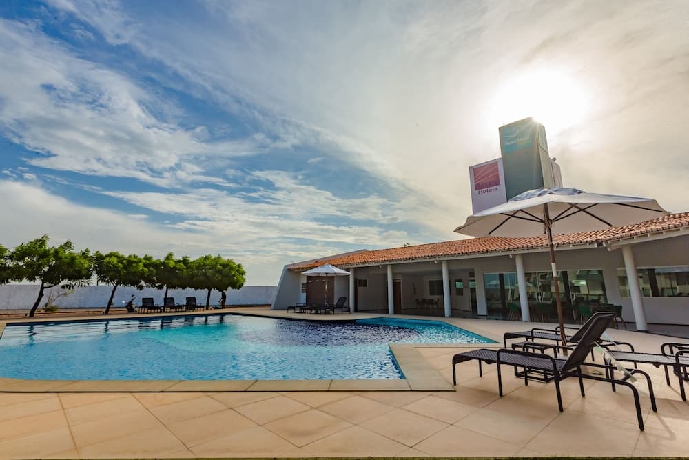 Arrey Beach Hotel