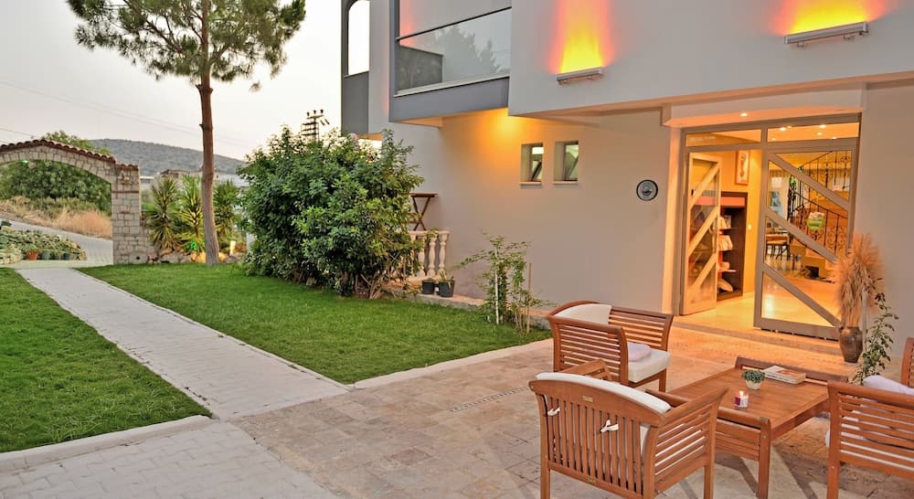 Calis Hotel