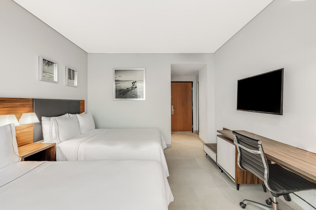 Fiesta Inn Express Cancún Cumbres