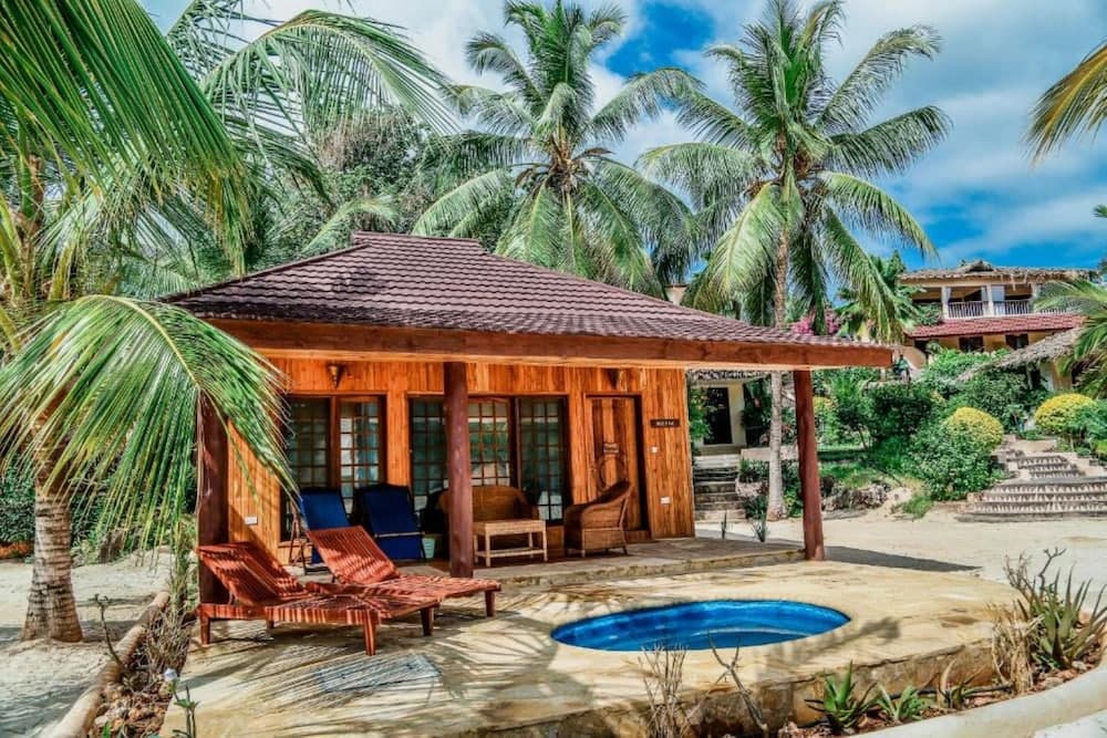Kendwa Rocks Beach Hotel