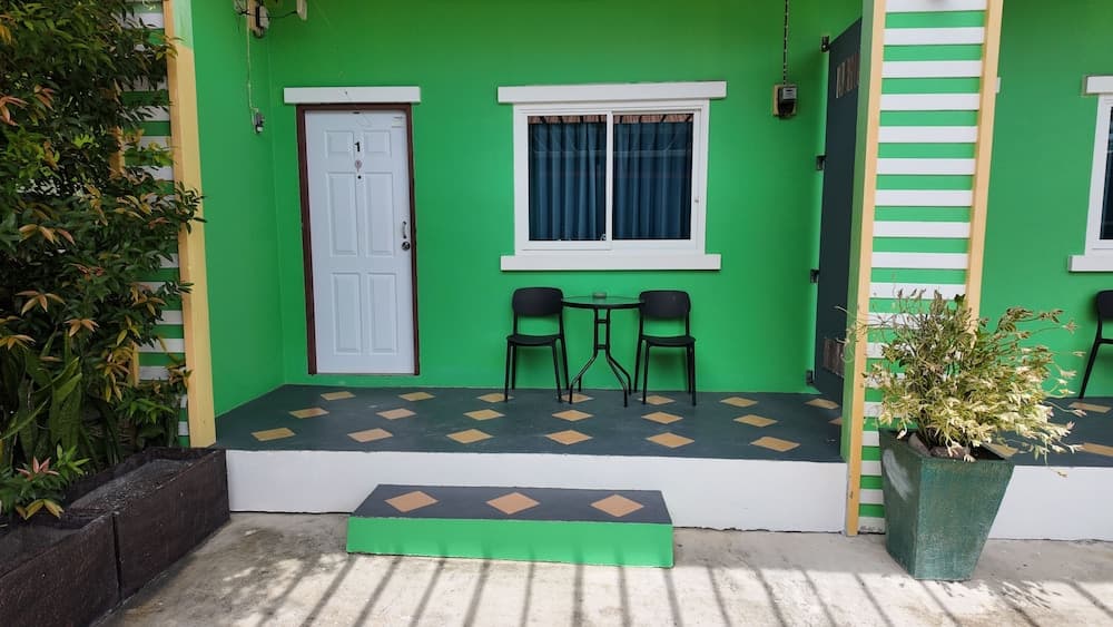 VII HOUSE RAWAI PHUKET