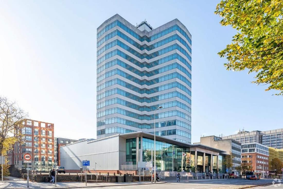Holland House Hotel Cardiff By Sunday