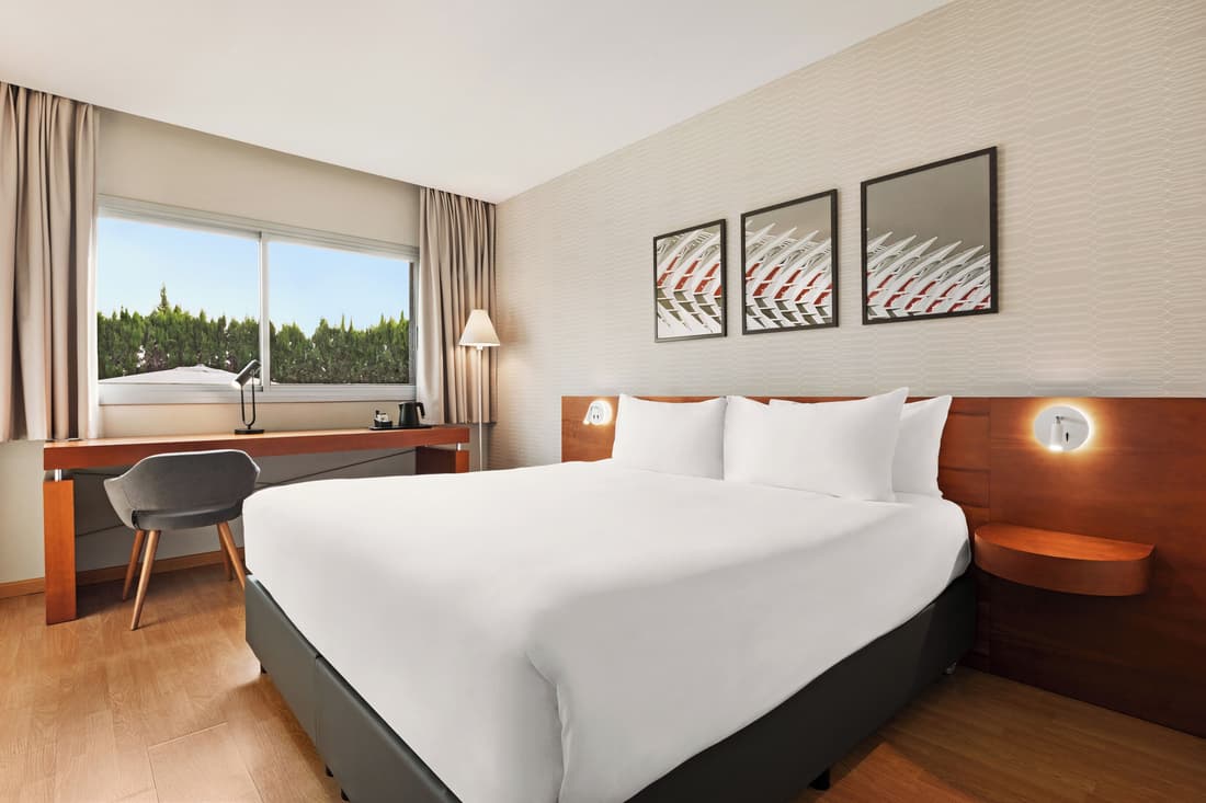 Ramada by Wyndham Valencia Almussafes