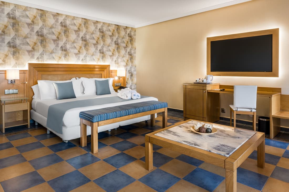 Elba Sara Beach & Golf Resort