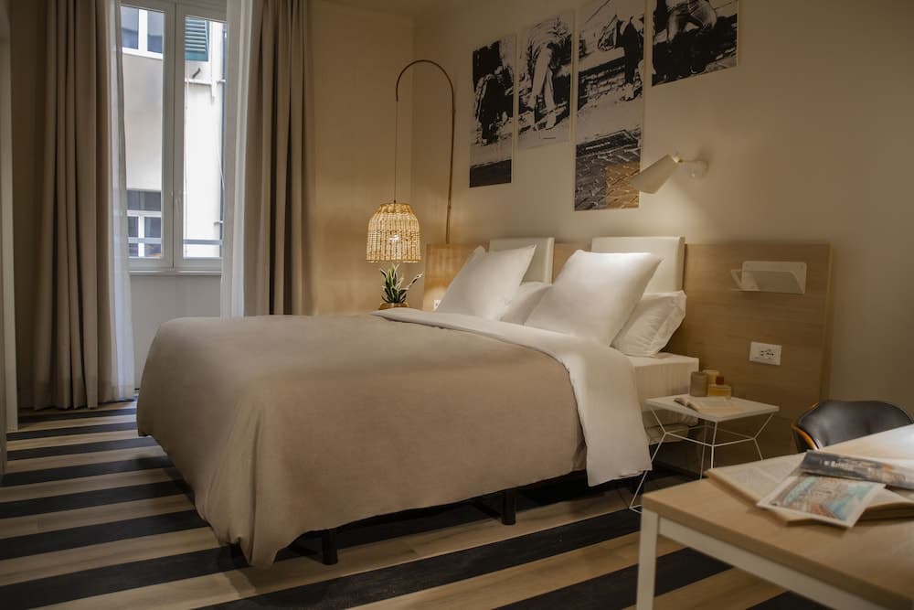 Room Select Via Veneto