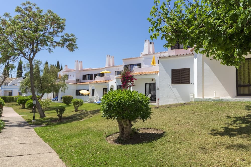 Rocha Brava Village Resort