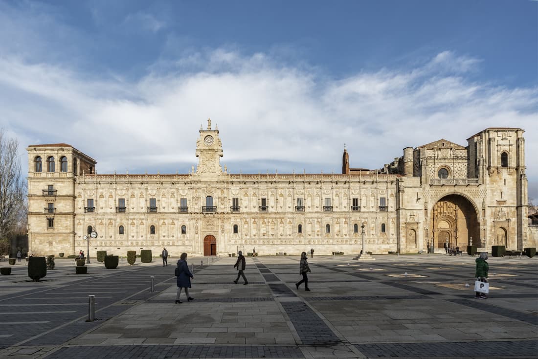 Parador de León