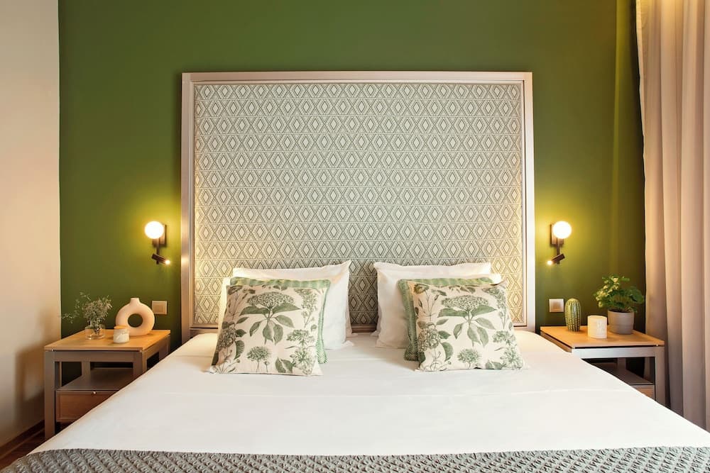Zeus Essence Bucharest, Trademark Collection by Wyndham