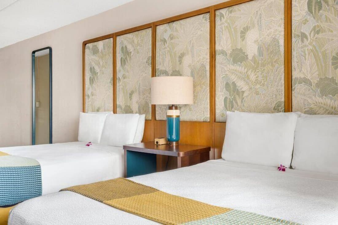 White Sands Hotel