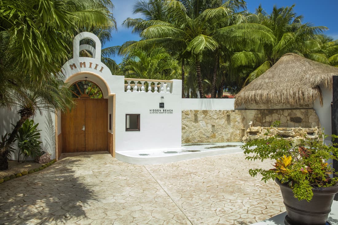 Hidden Beach Resort Au Naturel Adults Only, All & More Inclusive - All inclusive