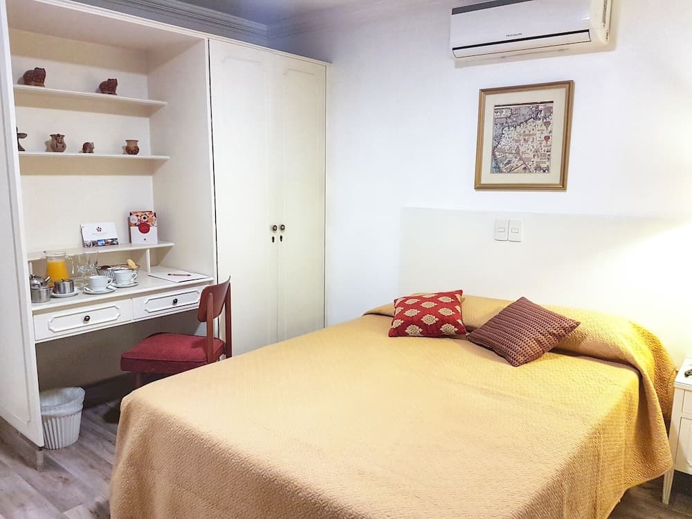 Hotel Cecilia