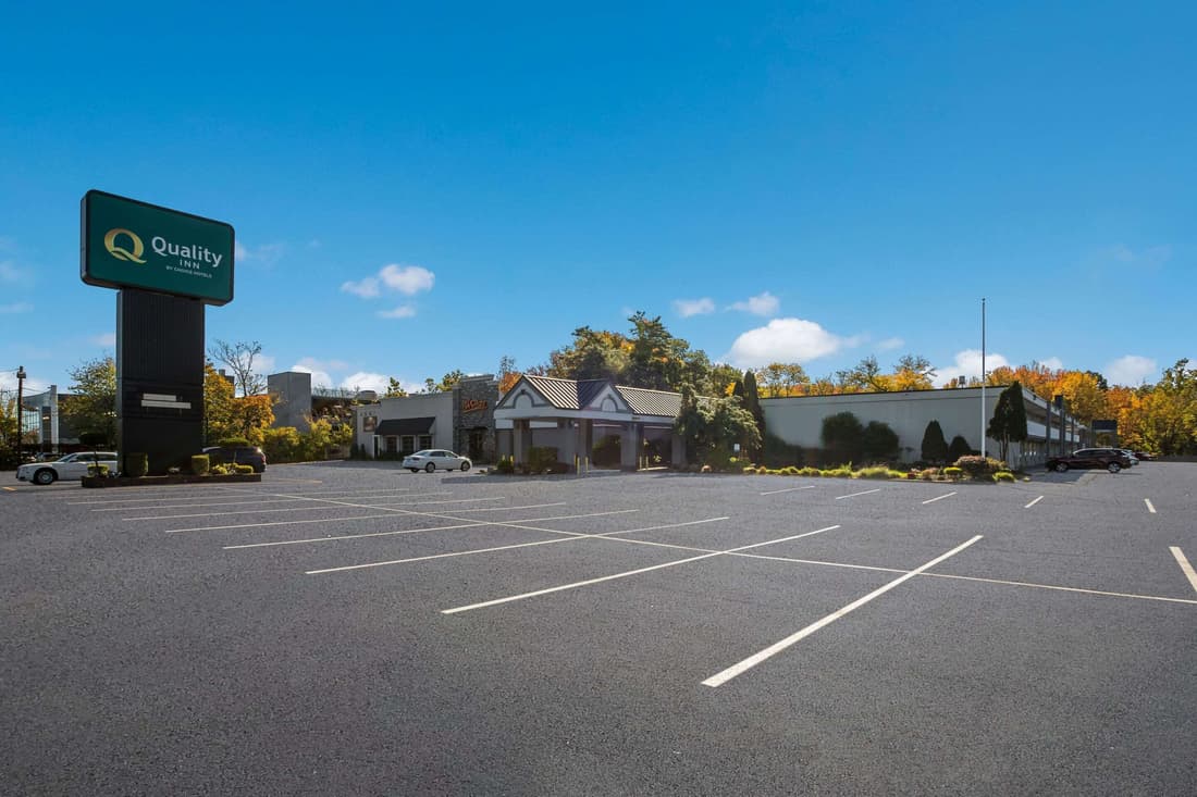 Quality Inn Wayne - Fairfield Area