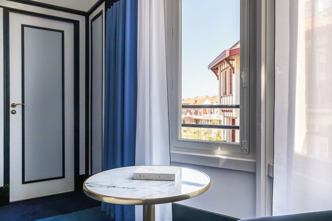 Hotel Plaza Biarritz Plage - Handwritten Collection