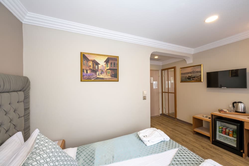 Grand Anka Hotel