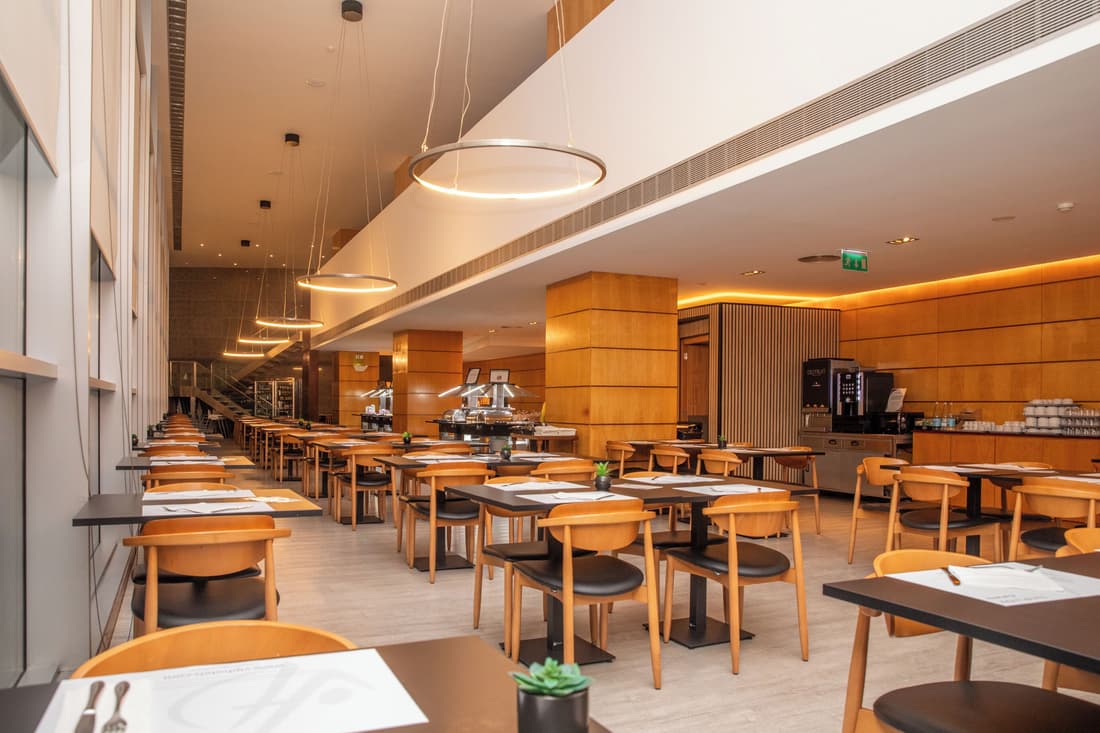 VIP Executive Azores Hotel