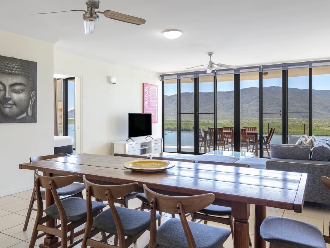 Piermonde Apartments - Cairns