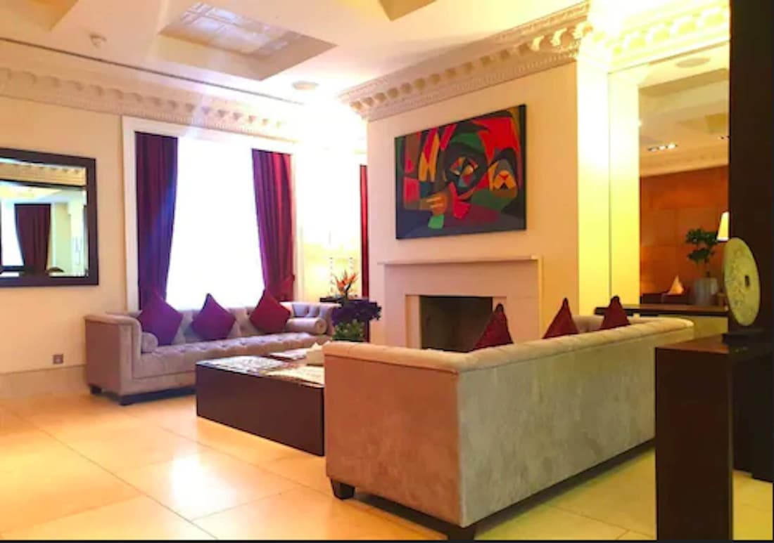 The Park City Grand Plaza Kensington