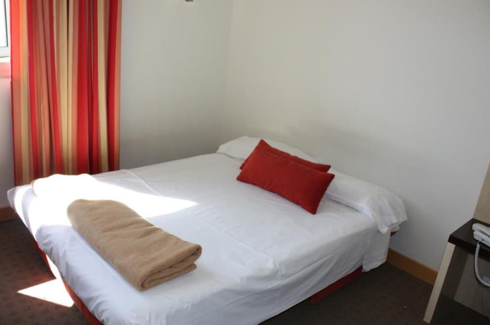 Holiday Inn Express Barcelona - Molins de Rei by IHG