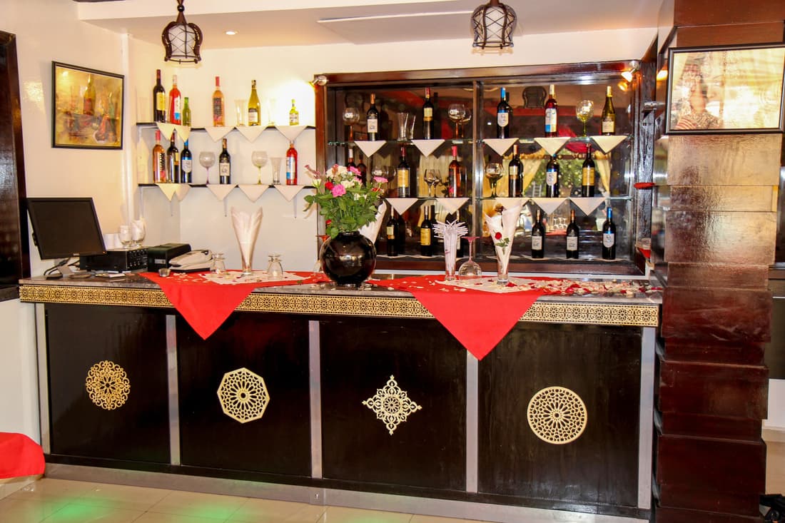 New Farah Hotel