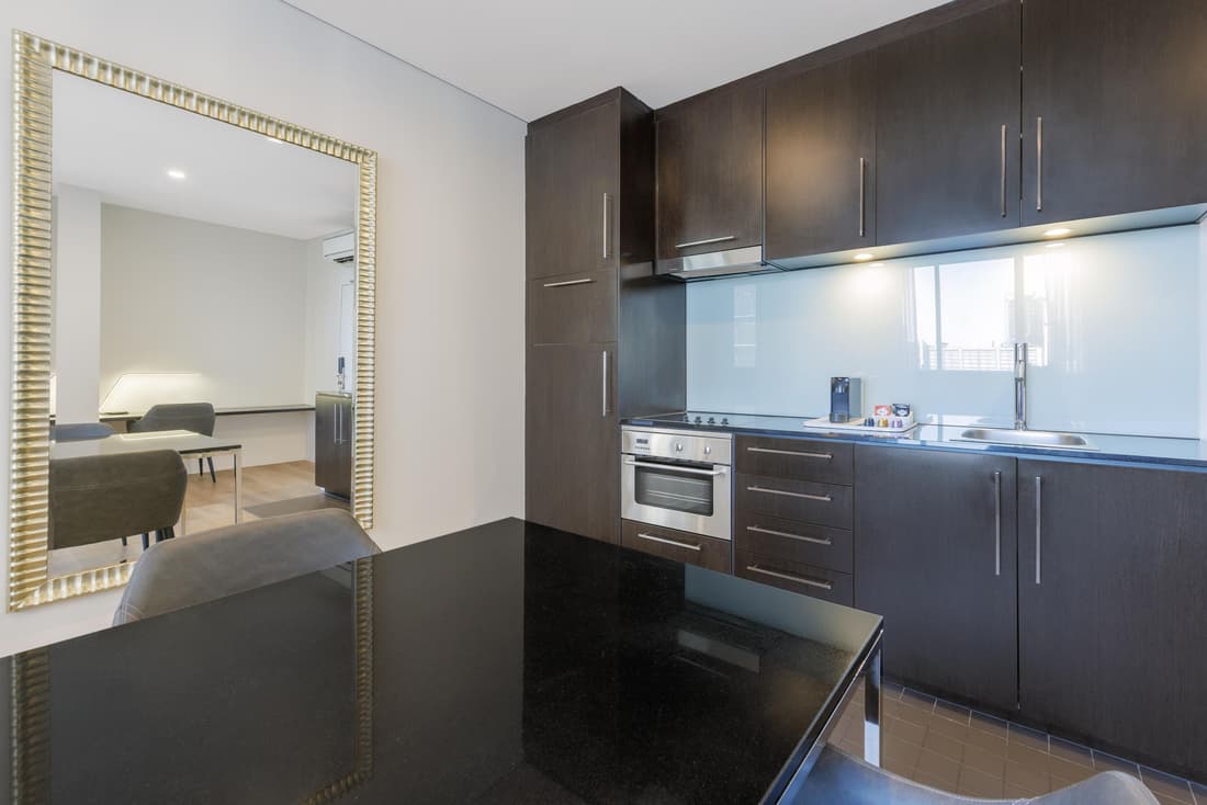 Oaks Melbourne on Collins Suites