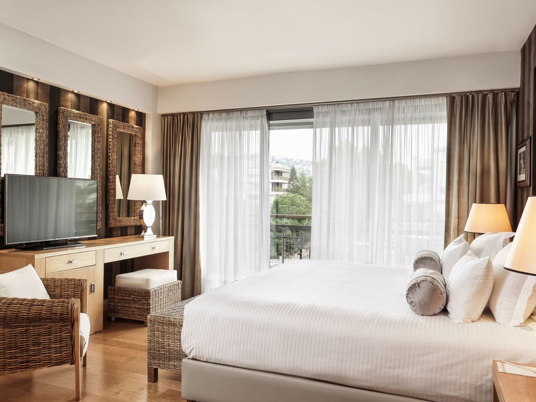 SEAVIEW Cityscape Hotel