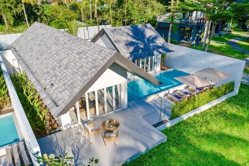Twin Lotus Resort and Spa (Adult Only / November to April)