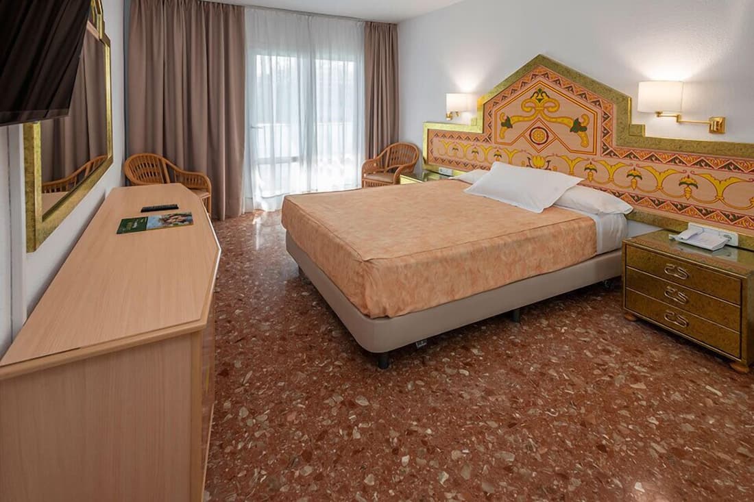 Hotel Canada Palace
