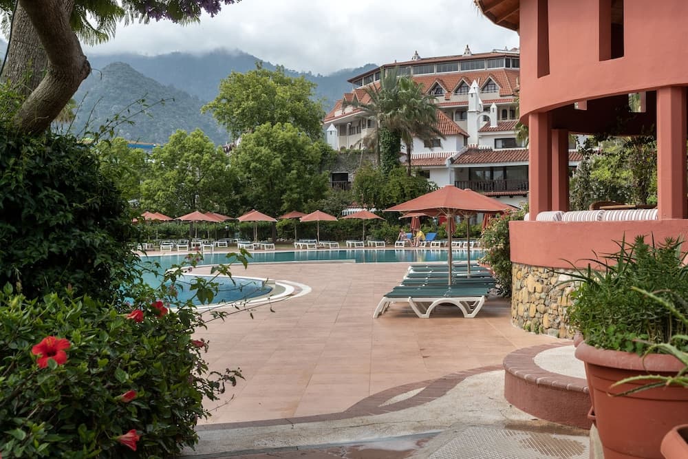 Marti Resort Hotel