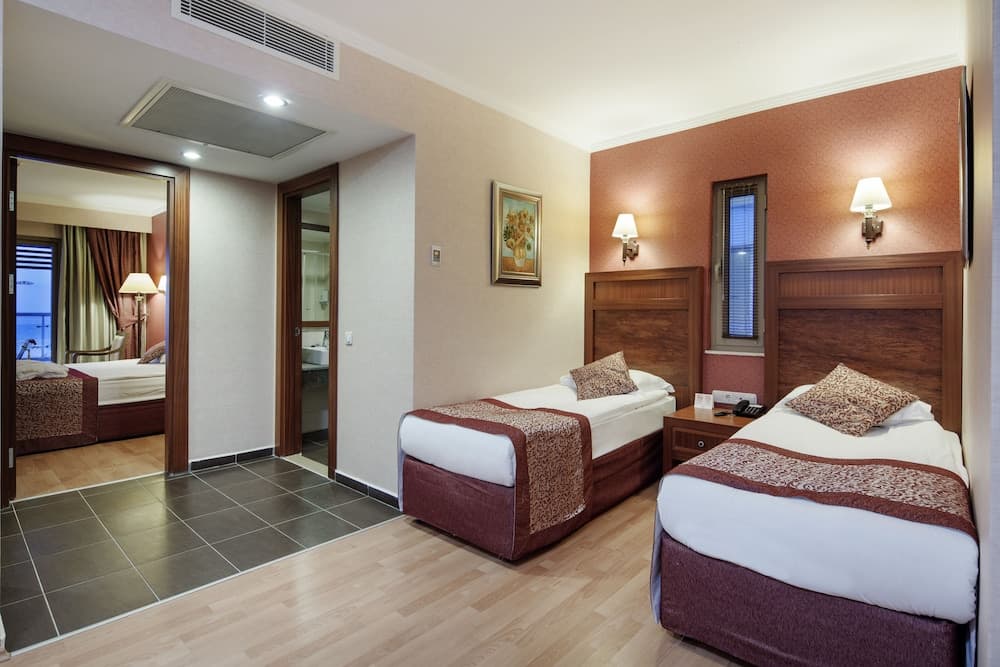 Alba Royal Hotel - Ultra All Inclusive - Adults Only 16+