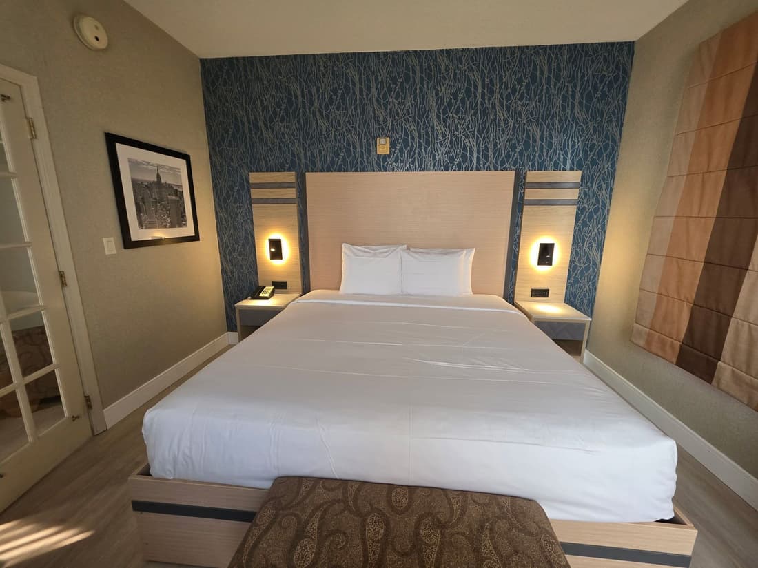 Hotel Executive Suites Newark Liberty Int'l Airport Carteret (EWR)