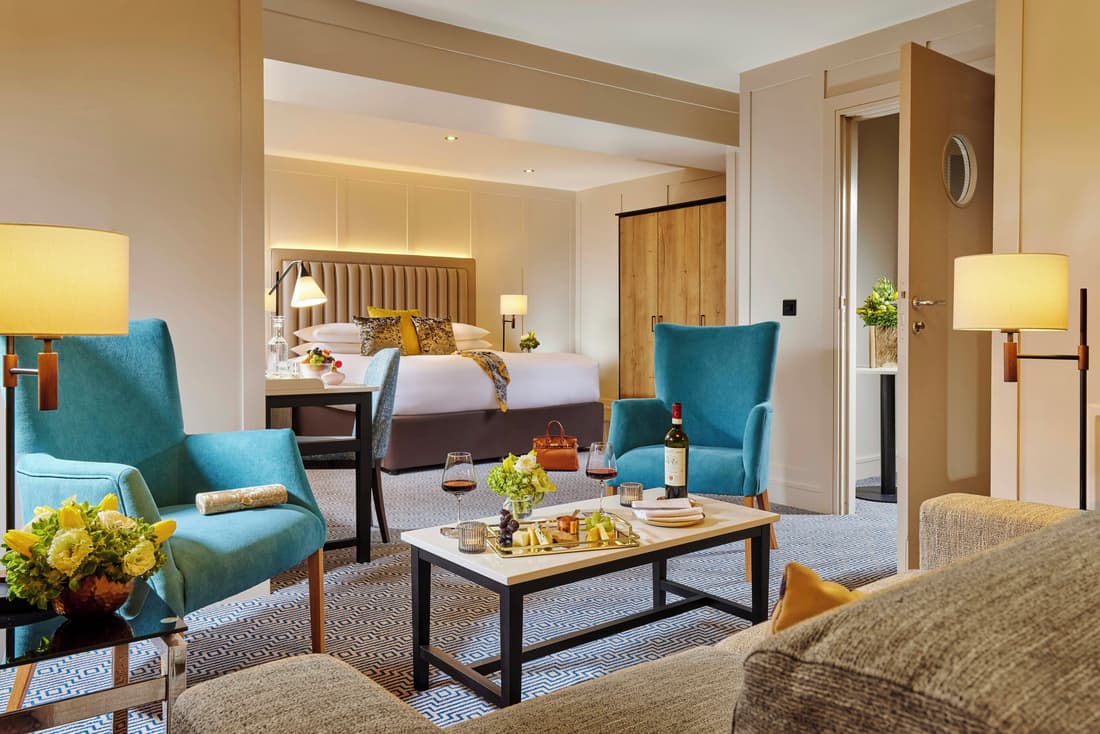 Westport Coast Hotel