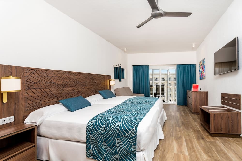 Hotel Riu Vallarta - All Inclusive